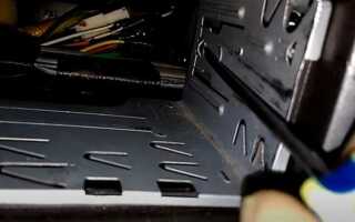 Как вытащить магнитолу из панели приоры