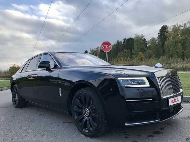 Сколько стоит роллс ройс гост авилон
