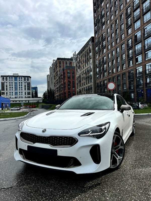 Как произносится название Kia Stinger на корейском языке