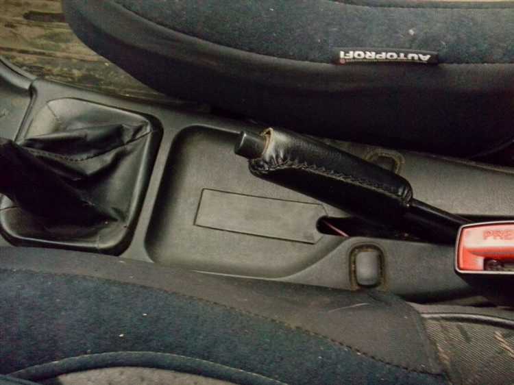 Как подготовить автомобиль к регулировке ручника