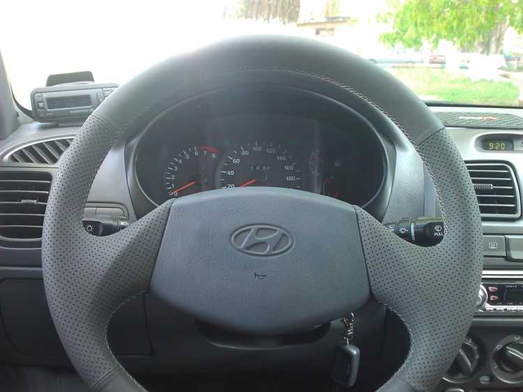 Как разблокировать руль hyundai accent Как разблокировать руль hyundai accent