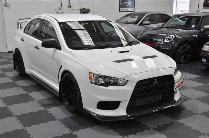 Цены на новые и подержанные Mitsubishi Lancer Evolution: что выгоднее?