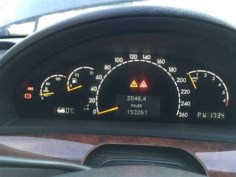 Как снять приборную панель w220