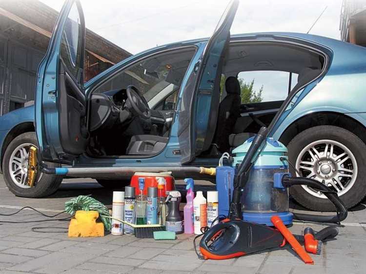 Как ухаживать за салоном автомобиля из пластика