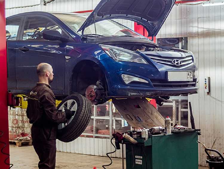 Как определить износ тормозных колодок на Hyundai Solaris