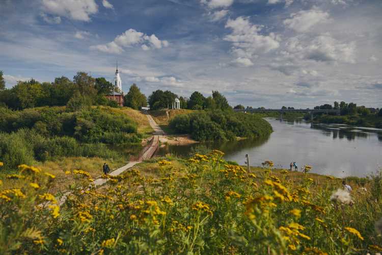 Лучшие места для рыбалки и водных прогулок в Костромской области
