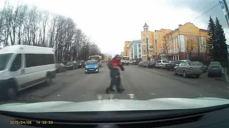 Горячие линии страховых компаний для оформления происшествия