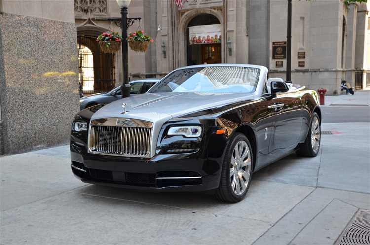 История появления культовой полоски на Rolls Royce
