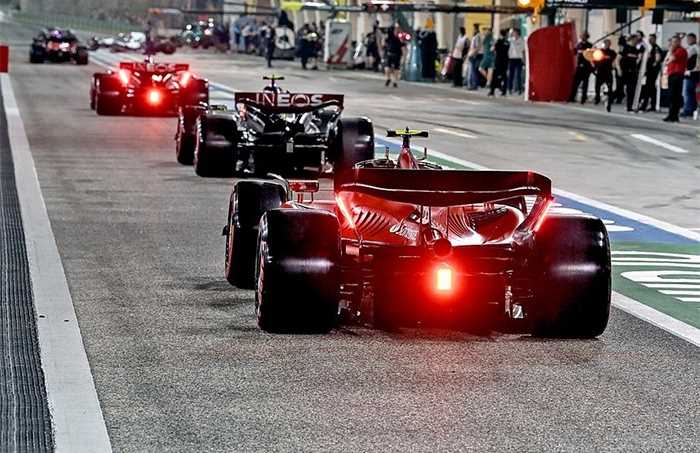Политические и организационные сложности в участии в F1