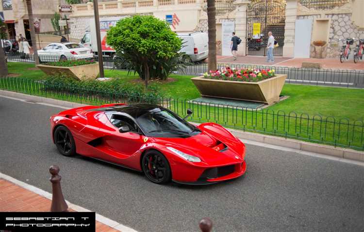 Опыт владельцев Ferrari: проблемы при движении задним ходом