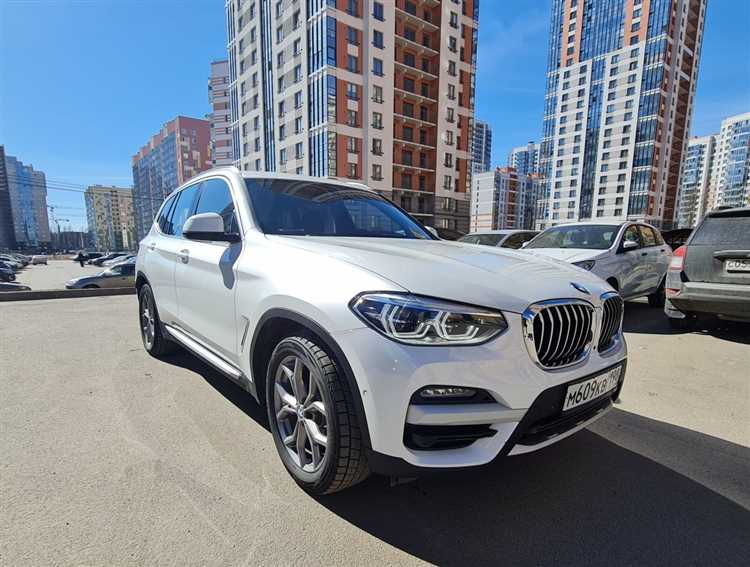 Сравнение объема бака BMW X3 с аналогами в классе