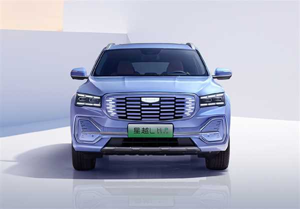 Сколько стоит базовая комплектация Geely Monjaro в 2025 году