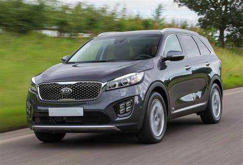 Где выгоднее покупать: автосалоны, частные продавцы или перекупщики