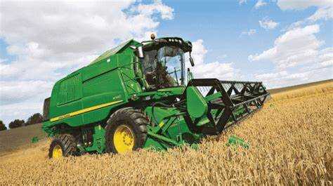 Рынок подержанных комбайнов John Deere: цены и тренды