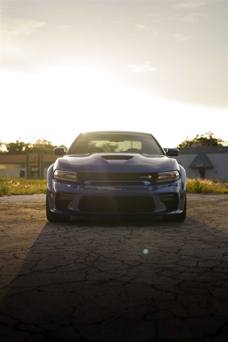 Что влияет на ценовую политику производителя Dodge Charger в 2025 году