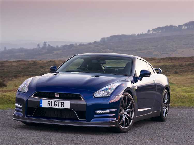 Как курс валют влияет на стоимость Nissan GT-R R35 в России