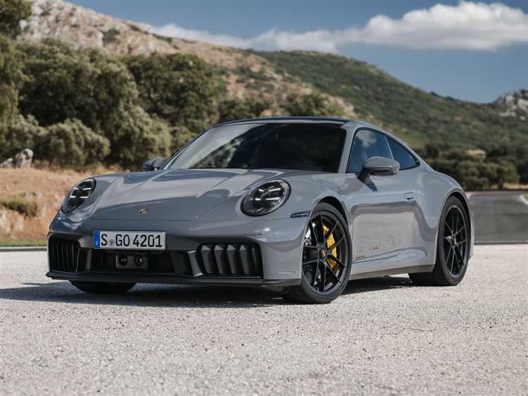 Доступны ли скидки и специальные предложения на Porsche 911 в 2025 году