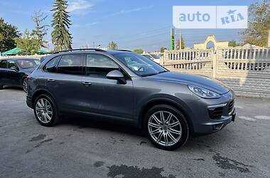 Сколько стоит porsche cayenne 2015 года