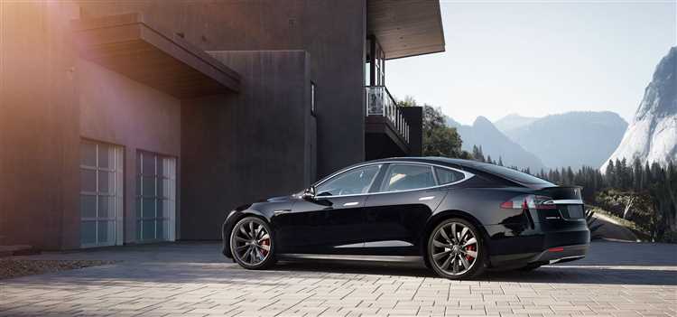 Как комплектация и технические характеристики меняют цену Tesla Model S в 2025 году