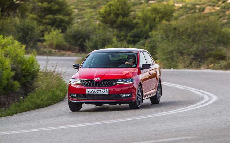 Разница в динамике и управляемости автомобилей Nissan и Skoda