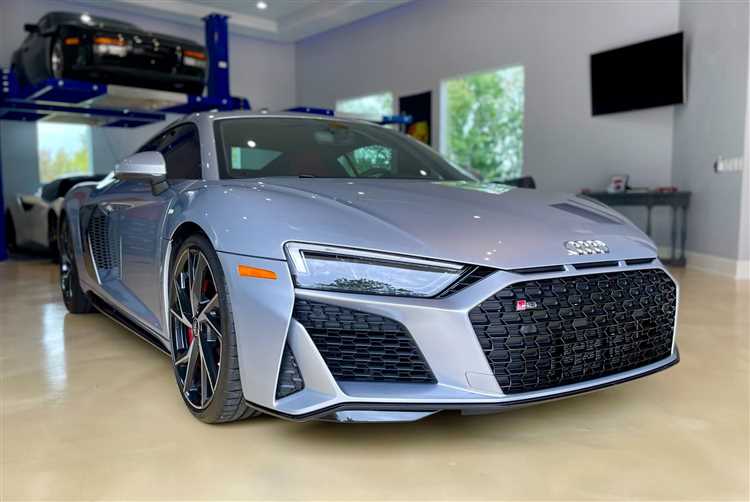 Сравнение Audi R8 с другими суперкарами по мощности двигателя