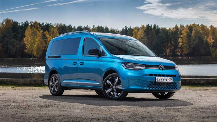 Особенности семиместной конфигурации Volkswagen Caddy Maxi