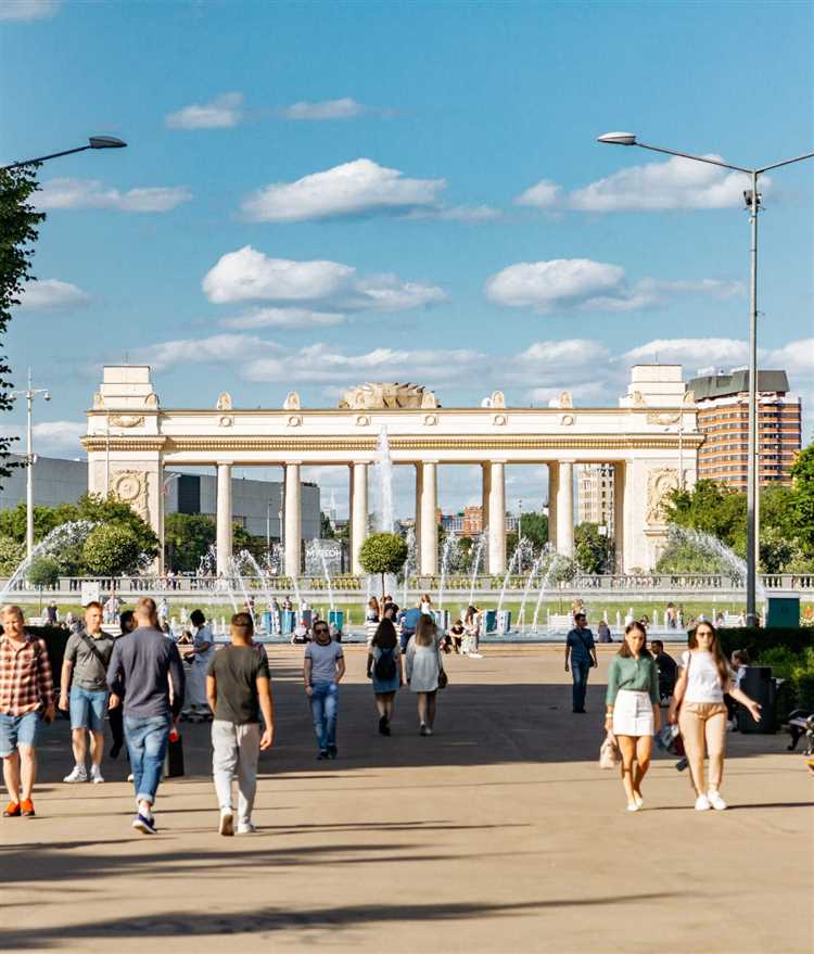 Какие ограничения и правила действуют в скейт парке парка Горького
