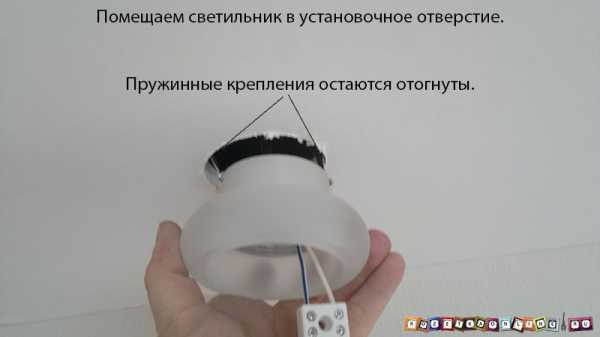 Как вставить ластик под пружину стеклоочистителя