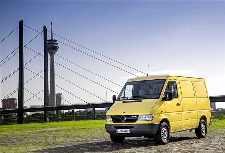 Влияет ли количество мест в Sprinter на выбор категории прав